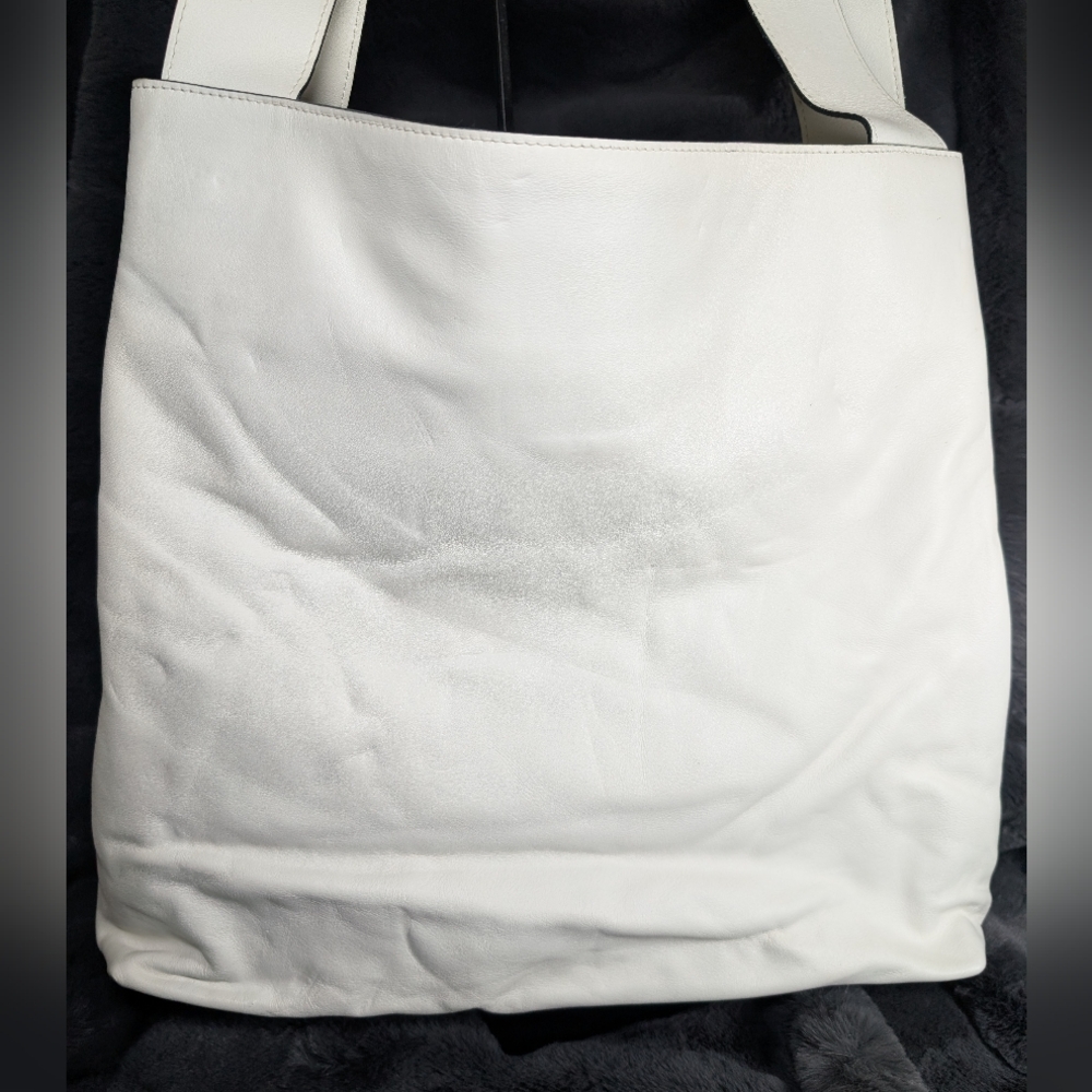 Miu Miu  Hobo Bag - Picture 4 of 7
